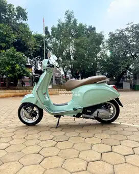 JUAL MURAH VESPA PRIMAVERA 150 IGET ABS FACELIFT 2021 MULUS