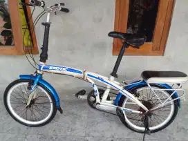 Sepeda lipat exotic 20,