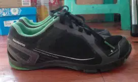 Sepatu sepeda shimano CT45 ORI