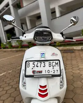 JUAL MURAH VESPA SPRINT S 150 IGET ABS FACELIFT 2022 MULUS