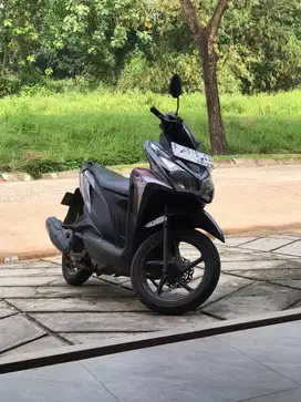 jual vario FI 2014 hitam 125 cc