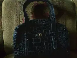 tas kulit Aigner croco munich untuk wanita