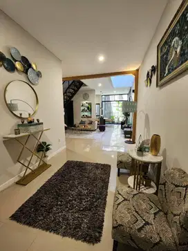 Jual Rumah full furnish 3 lantai siap huni BSD BSD Tangerang selatan