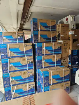 AC Midea Standard 1/2pk + paket pasang