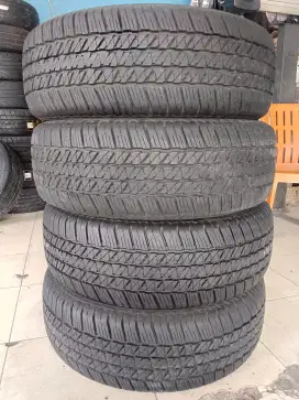 BAN FORTUNER/PAJERO 265/60 18 Kondisi second seperti bau