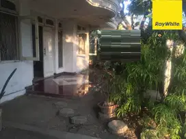 Dijual Rumah SHM di Gayungsari Barat Surabaya