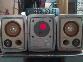 Full set Philips Micro Hi-fi, Radio & AUX ok, remote, merk Holland Eur