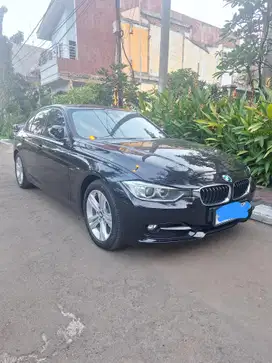 BMW 320i 2014 Bensin