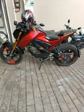 Jual motor MT15 tahun 2018