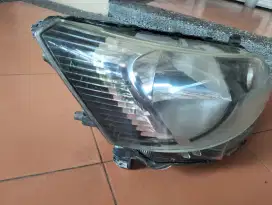 Headlamp Nissan Evalia ORI - Kanan