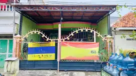 Rumah 2 Lantai Daerah Bratang Gede Surabaya