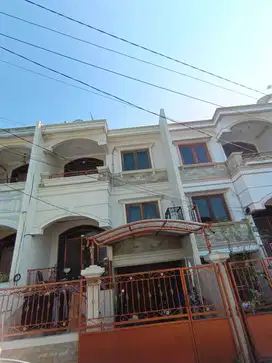 Rumah Minimalis 3 Lantai Di Jl Mangga 16 Duri Kepa Jakarta Barat