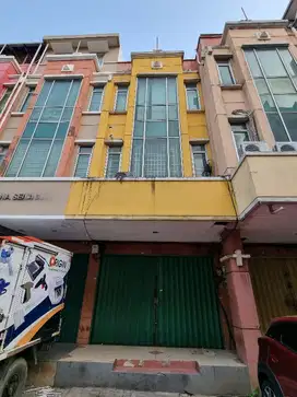 disewakan ruko  startegis siap pakai jakarta utara