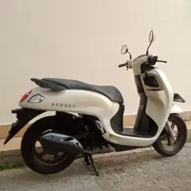 HONDA NEW SCOOPY PRESTIGE TAHUN 2025 CASH / KREDIT MURAH DP 700