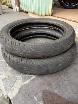 Ban motor matic R14 bekas
