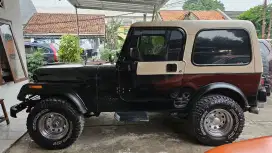 jual jeep CJ7  1981