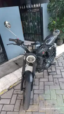 Benelli Motobi 152 thn 2022