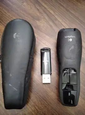 Dijual Logitech R400 Laser Presenter Pointer