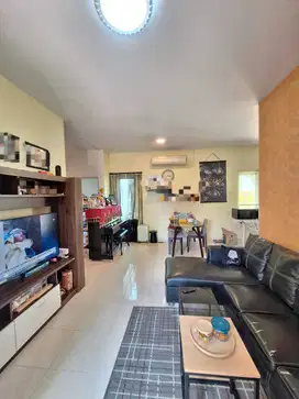 Jual Rumah 2LT Hook Tengah Costarica Residence Pusat Kota Batam Center