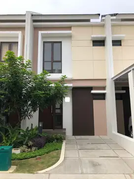 Dijual Rumah 2 lantai Cluster Burgundy Summarecon Bekasi