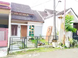 Dijual rumah duku zamrud mustika jaya bekasi kota super murah