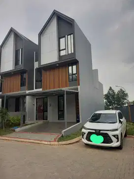 Dijual Cepat Rumah 3 Lantai Hook Cluster Missisipi Kota Wisata Cibubur