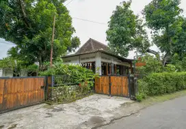 Homestay di Jl Raya Solo dekat Candi Sari Yogyakarta