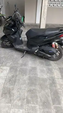 JUAL HONDA VARIO 160 2023 KILOMETER RENDAH ASLI