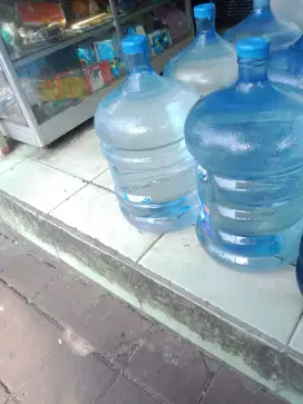 Dicari karyawan umur 30 yang serius kerja