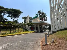 Rumah 2lt cluster esklusif terdepan Asia Tropis sudah renov.