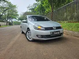 Jual cepat! DP 8 JT PAJAK PANJANG Vw Golf 1.4 Tsi Mk6 AT 2013 BAN BARU