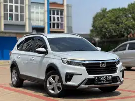 HONDA BRV E CVt 2022 PUTIH LIKE NEW FULLSET