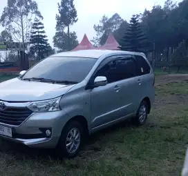 Toyota avanza g
