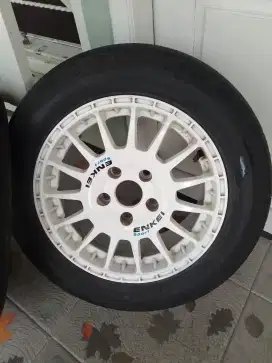 R15 Velg cadangan / ban serep pcd 5x114