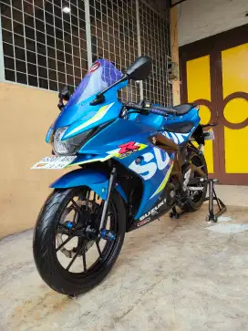 Suzuki GSX / GSX GSX-R 150 2017 Keyless, Blue Premium Metalic