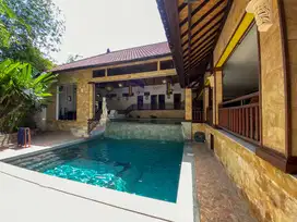 Contemporary Balinese Inspired Villa For Yearly Rental In Kerobokan