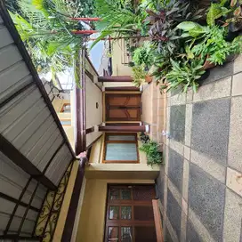 Rumah Siap Huni ditengah Selatan Jakarta
