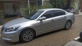 Honda Accord 2011 Bensin