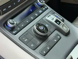 Hyundai Palisade Signature AWD 2.2D 2023 (Mobil Pribadi)