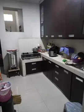 JUAL RUMAH BAGUS SIAP HUNI DI TAMAN HOLIS INDAH