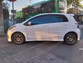 Toyota Yarris S Limited 2012