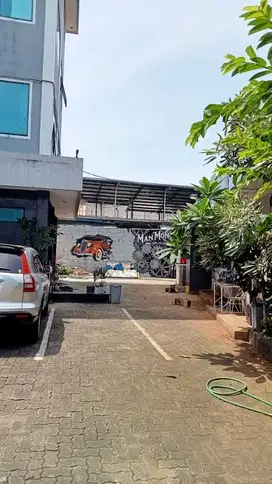 Kantor dengan Hotel/Kost Dekat kampus Binus Anggrek Kemanggisan