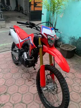 crf 2024 plat w sidoarjo