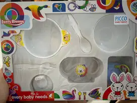 Lusty Bunny Feeding Set