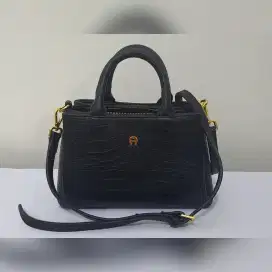 Branded bags preloved