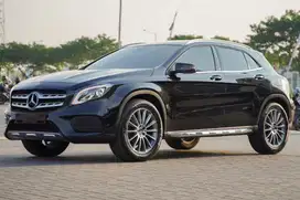 (DP 12jt) Mercedes Benz GLA200 AMG Night 2020