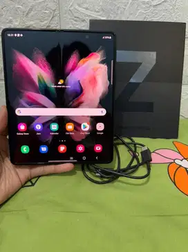 Samsung Z Fold 3 5G Ram 12/512GB (SEIN)