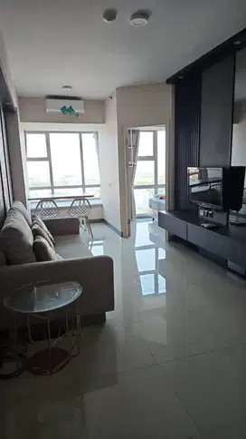 DISEWAKAN APARTEMEN BENSON TOWER 2BR FULL FURNISHED LENGKAP SIAP HUNI
