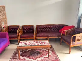Satu Set Bangku dan Meja Kayu Jati