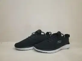 Skechers Go Run Motion Original
Size 43,5 dan adidas nike